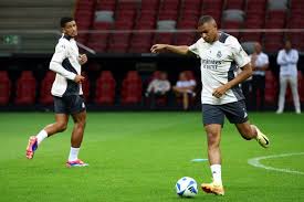 赛是各国足 赛是各国足